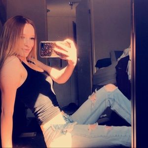 Meet your Posher, Ginny